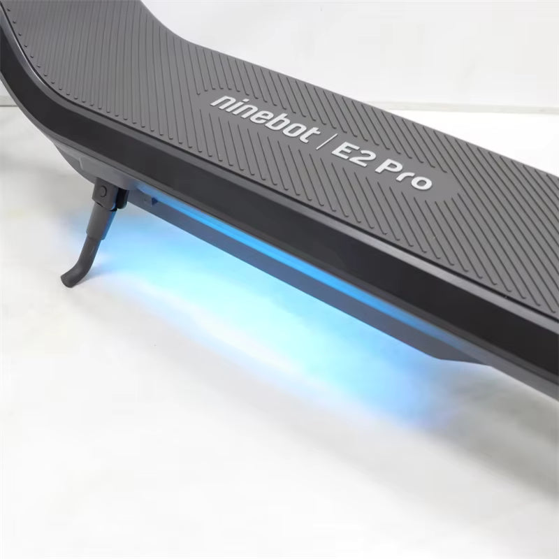 Ninebot E2 PRO – Trottinette Électrique 350W, 25 km/h, 40 km d’autonomie