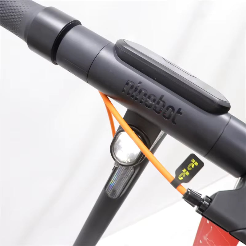 Ninebot E2 PRO – Trottinette Électrique 350W, 25 km/h, 40 km d’autonomie